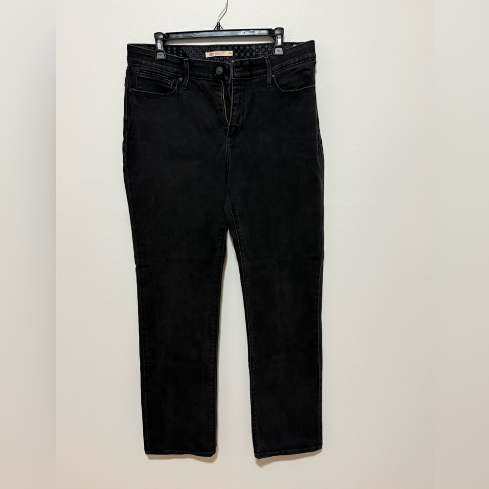 Elegant Black Straight Leg Women's Jeans